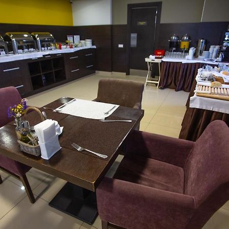 Optima Cherkasy Hotel 외부 사진